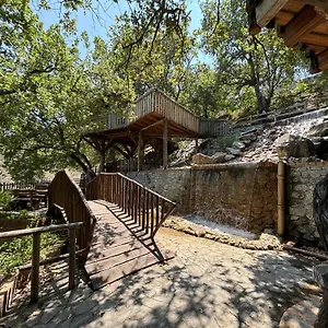 Le Casette Sull'albero Di Alba Lodge